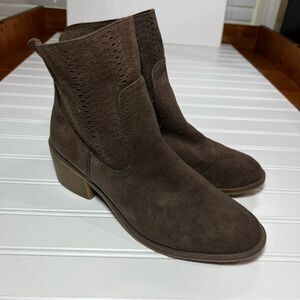 Women’s JORE Kristina ankle boots 8.5 Taupe